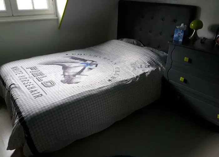 La Mare Aux Chevres * Reux